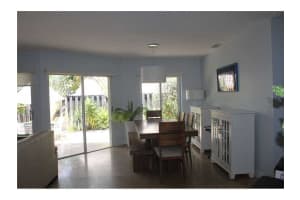 9846 NW 51st Terrace, Doral, FL 33178, Sold 09/25/15