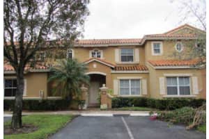 8402 NW 141st Terrace, Hialeah, FL 33016, Sold 10/02/15