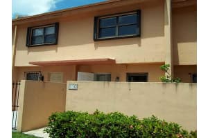 8000 SW 152nd Ave, Miami, FL 33193, Sold 09/02/15