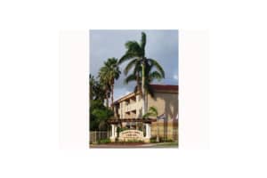 15221 SW 80th St, Miami, FL 33193, Sold 07/28/15