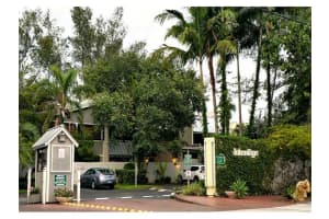 5323 SW 71st Pl, Miami, FL 33155, Sold 09/15/15