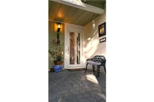5323 SW 71st Pl, Miami, FL 33155, Sold 09/15/15