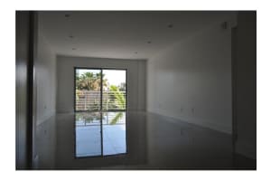 1450 Lincoln Rd, Miami Beach, FL 33139, Sold 09/28/15