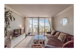 401 69th St, Miami, FL 33141, Sold 07/28/15
