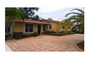 7255 NW 169th Terrace, Hialeah, FL 33015, Sold 09/25/15