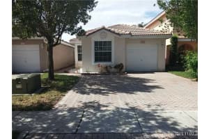 9220 NW 54th St, Sunrise, FL 33351, Sold 07/02/15