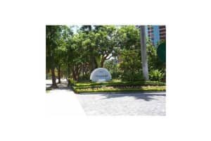 1627 Brickell Ave # 901, Miami, FL 33129, Sold 09/04/15