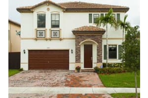 16435 SW 44th St, Miami, FL 33185, Sold 09/04/15
