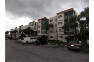 4044 NW 19th St, Lauderhill, FL 33313, Sold 08/07/15