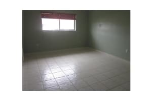 5390 W 21st Ct, Hialeah, FL 33016, Sold 03/31/16