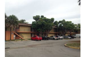 4205 Lakeside Dr, Tamarac, FL 33319, Sold 09/28/15