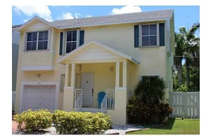 420 NW 102nd Terrace, Pembroke Pines, FL 33026, Sold 08/17/15