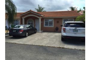 17550 NW 76th Ct, Hialeah, FL 33015, Sold 08/03/15