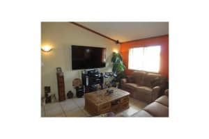 17332 NW 74th Ave, Hialeah, FL 33015, Sold 09/11/15