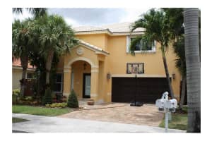 16521 SW 75th St, Miami, FL 33193, Sold 08/12/15