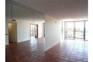 2500 NE 135th St C301, North Miami, FL 33181, Sold 09/30/15