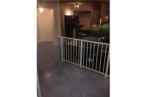 15221 SW 80th St, Miami, FL 33193, Sold 04/05/16