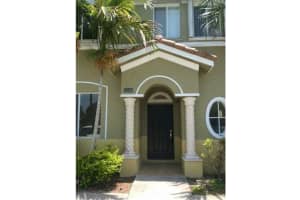 2330 SE 10th St, Homestead, FL 33035, Sold 08/26/15