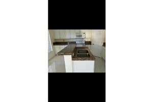 11208 NW 56th St, Doral, FL 33178, Sold 11/05/15