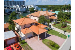 300 Atlantic Isle, Sunny Isles Beach, FL 33160, Sold 02/23/16