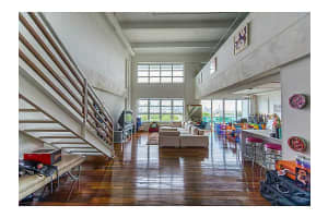 1749 NE Miami Ct, Miami, FL 33132, Sold 11/30/15