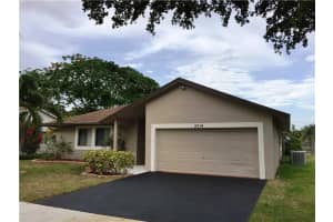 5214 NW 99th Terrace, Sunrise, FL 33351, Sold 10/15/15
