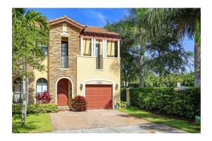 3270 NW 103rd Path, Doral, FL 33172, Sold 12/04/15