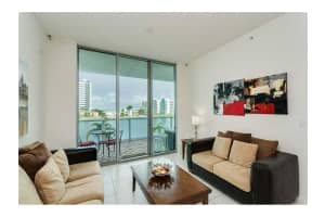 7930 East Dr, North Bay Village, FL 33141, Sold 02/05/16