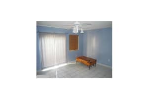 431 NW 82nd Ave, Miami, FL 33126, Sold 08/09/16