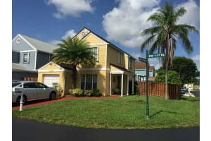 11829 SW 117th Pl, Miami, FL 33186, Sold 08/14/15
