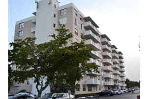1455 N Treasure Dr #7h, North Bay Village, FL 33141, Sold 10/29/15