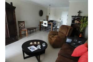 10431 N Kendall Dr APT D409, Miami, FL 33176, Sold 08/28/15