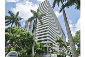 1627 Brickell Ave # 901, Miami, FL 33129, Sold 11/23/15