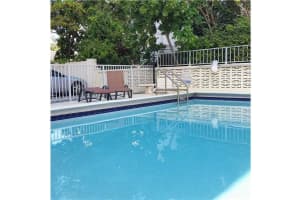 7850 Byron Ave, Miami Beach, FL 33141, Sold 10/12/15