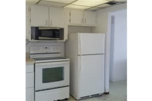 7850 Byron Ave, Miami Beach, FL 33141, Sold 10/12/15