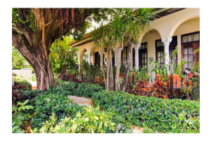 934 Michigan Ave, Miami Beach, FL 33139, Sold 12/11/15