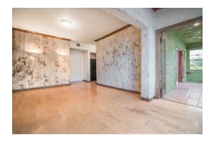 934 Michigan Ave, Miami Beach, FL 33139, Sold 12/11/15