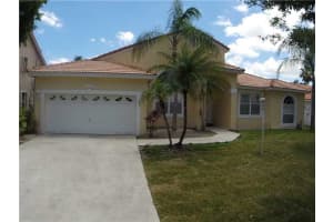 9130 NW 42nd Ct, Coral Springs, FL 33065, Sold 11/09/15