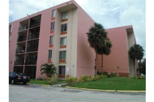 9140 Fontainebleau Blvd, Miami, FL 33172, Sold 09/22/15