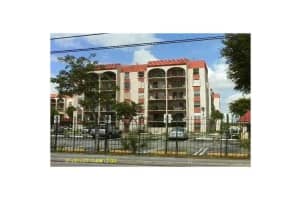 5201 NW 7th St, Miami, FL 33126, Sold 12/04/15