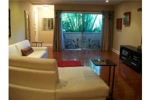 9402 SW 77th Ave APT L3, Miami, FL 33156, Sold 07/22/16