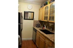 9402 SW 77th Ave APT L3, Miami, FL 33156, Sold 07/22/16