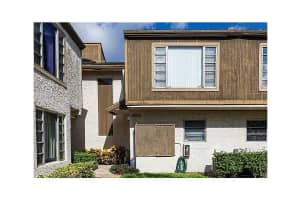 8035 Lagos De Campo Blvd j3, Tamarac, FL 33321, Sold 03/23/16