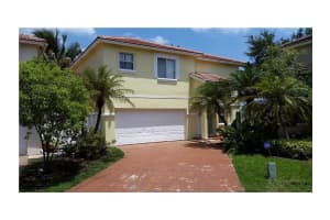 9810 SW 3rd St, Pembroke Pines, FL 33025, Sold 01/20/16