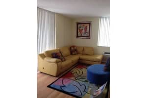 1255 Collins Ave, Miami Beach, FL 33139, Sold 09/17/15