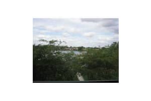 671 NE 195th St, Miami, FL 33179, Sold 08/23/16