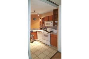 671 NE 195th St #201e, Miami, FL 33179, Sold 10/27/17