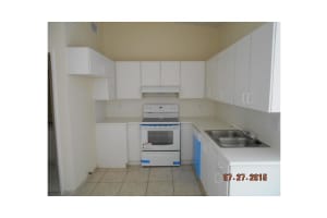 6910 NW 166th Terrace, Hialeah, FL 33014, Sold 12/03/15