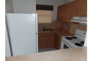 310 Fontainebleau Blvd, Miami, FL 33172, Sold 01/28/16