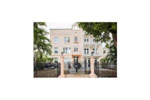 642 Michigan Ave, Miami Beach, FL 33139, Sold 09/15/15